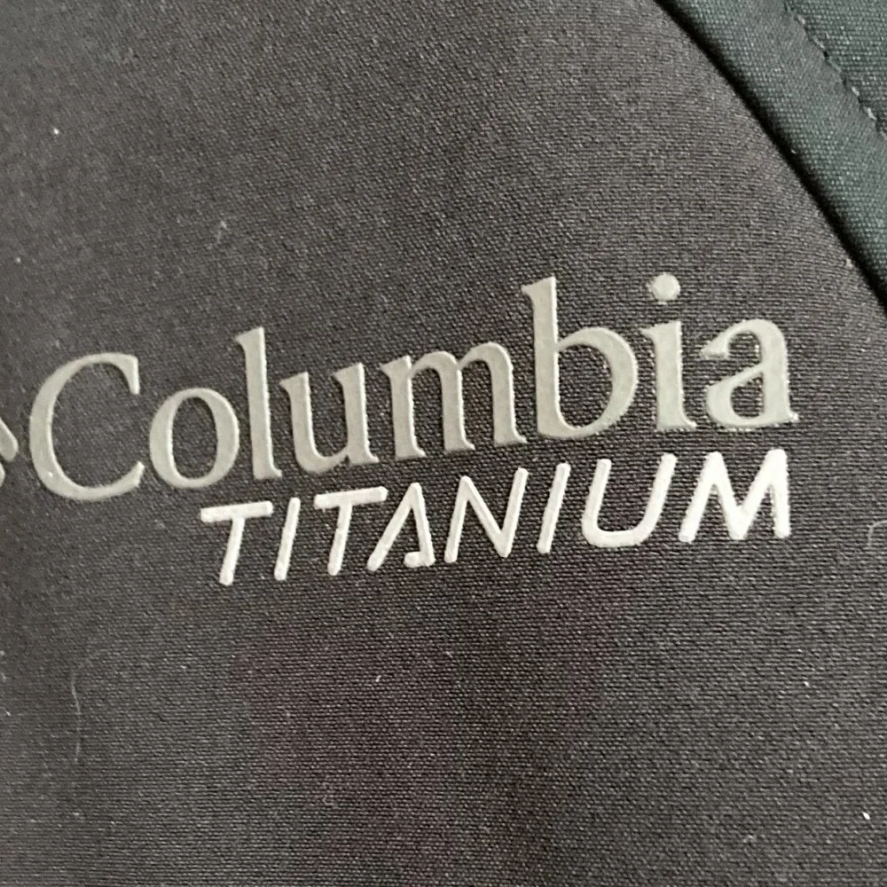 Columbia Men's Black University of Auburn Jacket - BCS Championship 2011 - Large - Picture 4 of 10
